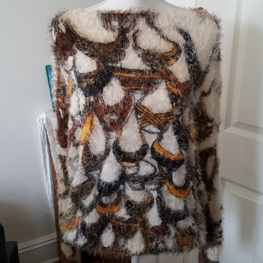 SWEATER HANDWORK EYELASH YARN KNITTING